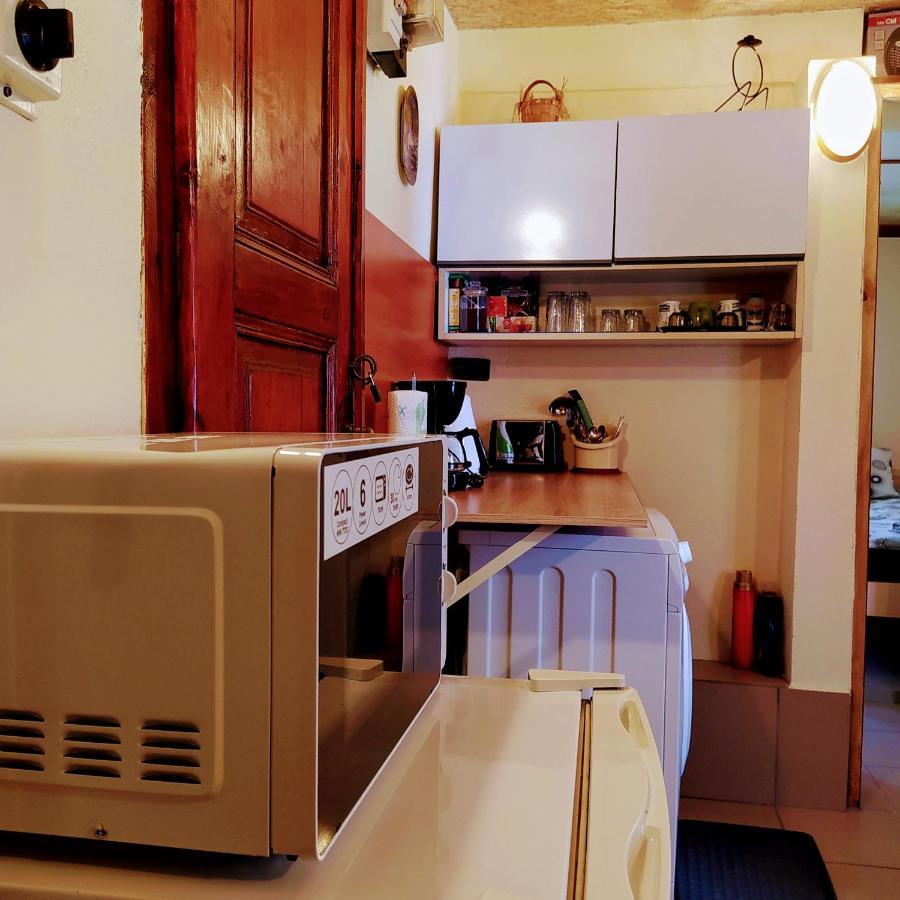 Authentic Guest Stay In The Heart Of Veliko Tarnovo Студио С Изглед Към Царевец ภายนอก รูปภาพ
